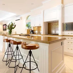 Barbados In The Tropics - 5 Bedroom Luxury Holiday home